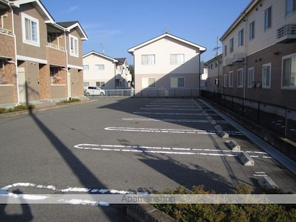 グリシーヌＢ[2DK/50.07m2]の駐車場2