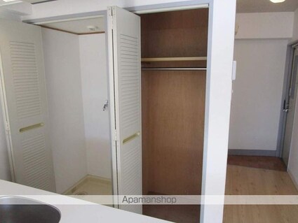 シティメゾンフェニックス住吉[1R/18.2m2]の収納