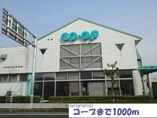 LUCKY・TENIIの周辺写真