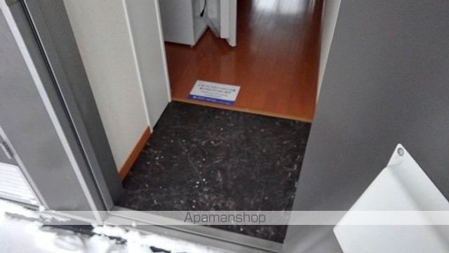 レオパレスフェニックス[1K/23.18m2]の玄関
