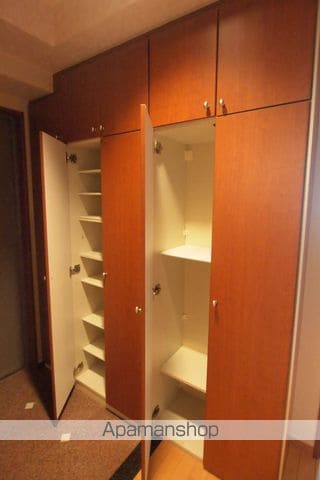 オリエンタルコート大友の内装写真