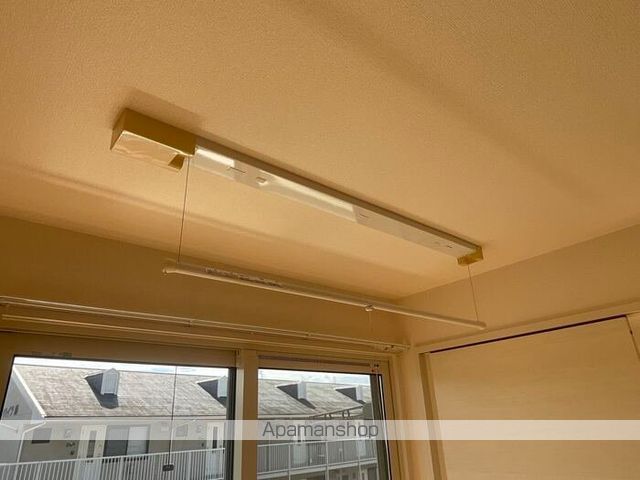 フォレスト コートの内装写真