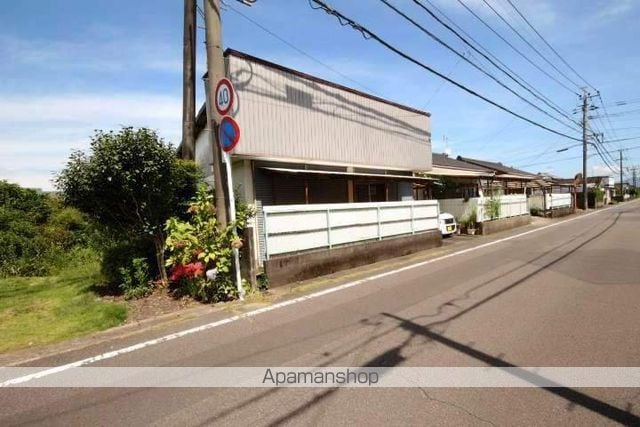 逆瀬川貸家の外観写真