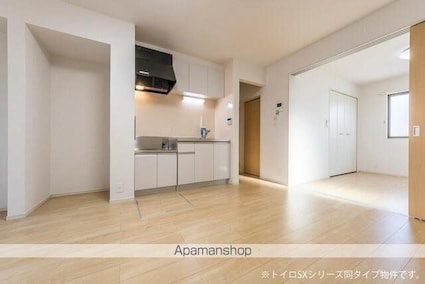 ラ・ルミエール土器町西Ⅲ[1LDK/40.02m2]のリビング・居間