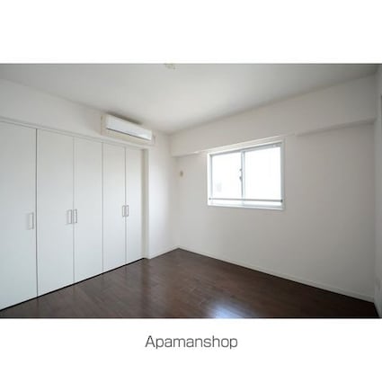 東京都新宿区余丁町[2LDK/52.81m2]の内装