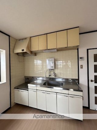 メゾン江波東[2DK/52m2]のキッチン