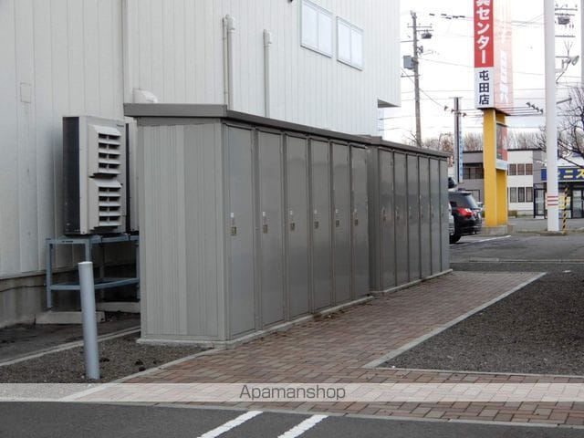 ロイヤルビレッジの外観写真