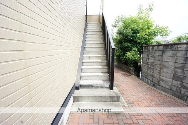 サンクリエイトII A棟の玄関写真