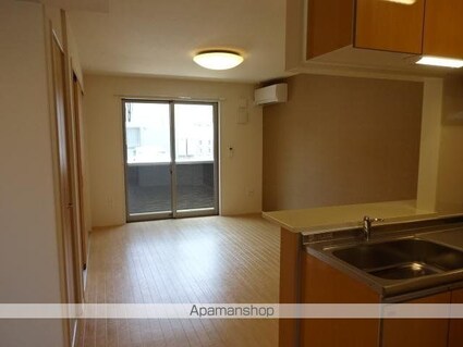 岐阜県岐阜市則武中２丁目[1LDK/46.61m2]のリビング・居間1