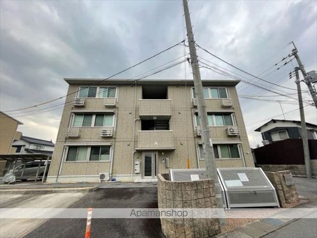アグライア A棟の外観写真