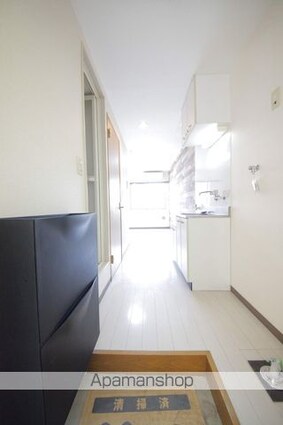 ブリランテ聖蹟[1R/17.36m2]の玄関