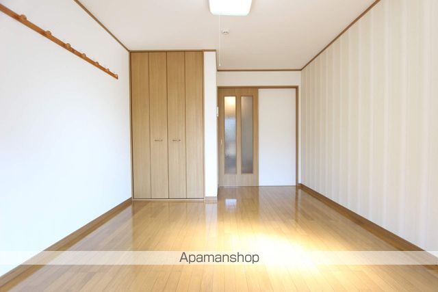 ブルーエイトの内装写真