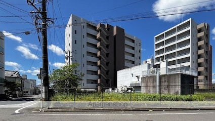 アルテマイスターカサミラ[1LDK/56.86m2]の外観2