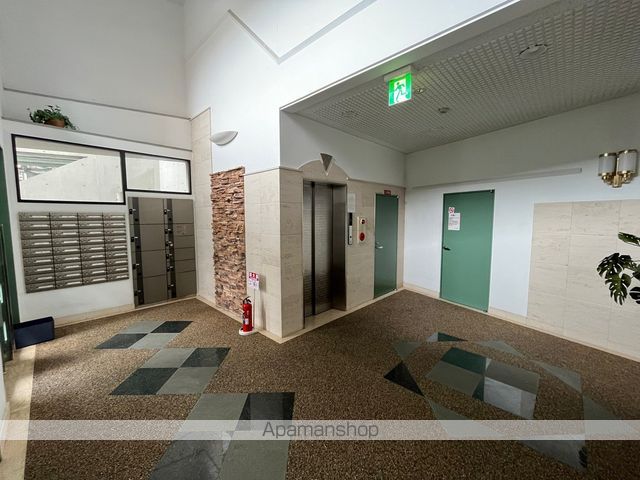 パークリセスの玄関写真