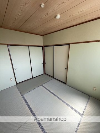 コーポ木崎[2LDK/47.7m2]の収納