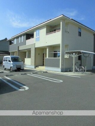 ラシュレ[2LDK/58.33m2]の駐車場2