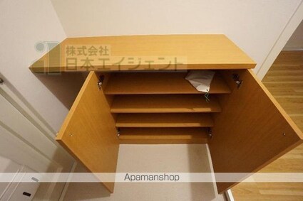 Ｍ－ｃｏｕｒｔ湊町[2LDK/62.1m2]の内装9