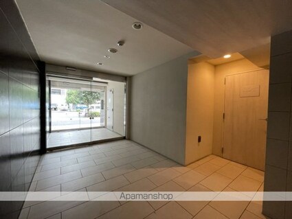 Ｂ　ＣＩＴＹ　ＴＡＢＡＴＡ　ＳＫＹＣＯＵＲＴ[1K/25.41m2]のロビー