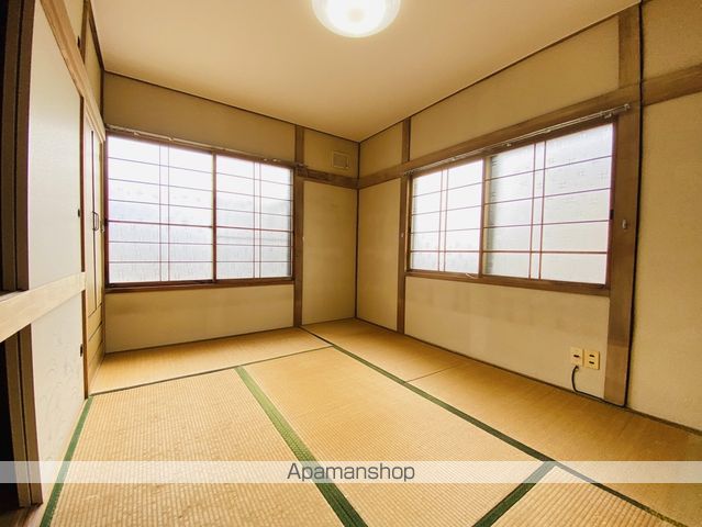 函館市電本線湯川線 湯の川駅 徒歩47分 2階建 築49年の内装写真