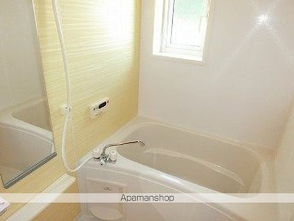 ラグジュアリー・コート[2LDK/57.63m2]のバス