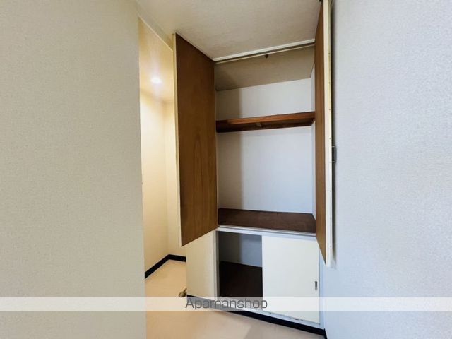 マンションハイライフの内装写真