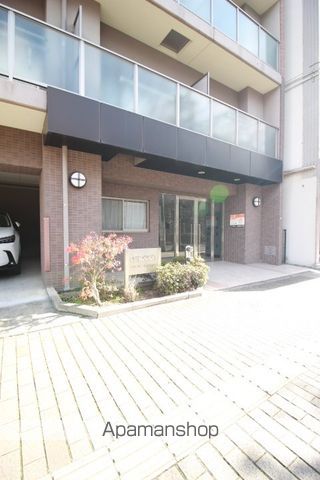 ルラシオン岡山野田屋町の玄関写真