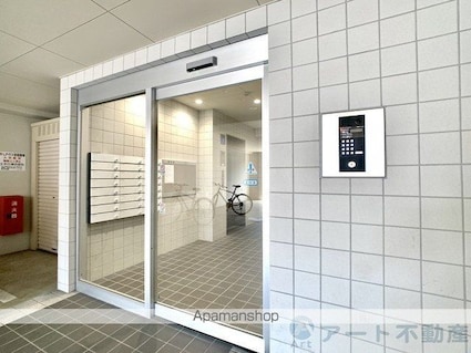 ヴェルデ・フレスコ本町[1LDK/33.19m2]のエントランス1