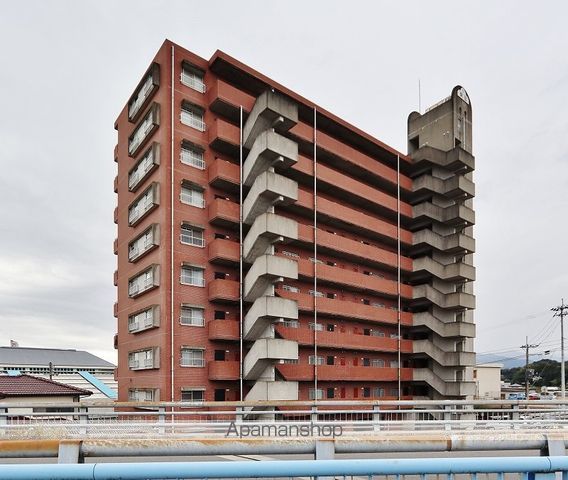 第17柴田マンションの外観写真