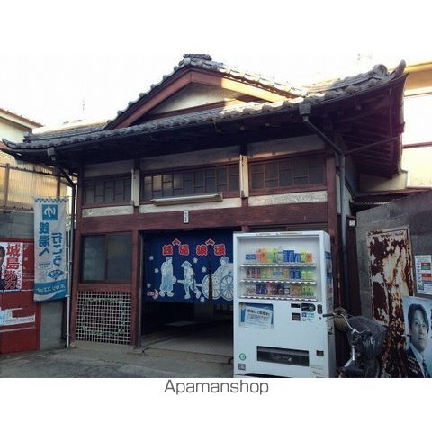 アンプルール フェール MANAの周辺写真
