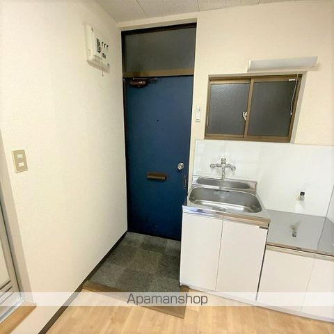 クリスタルマンションの内装写真