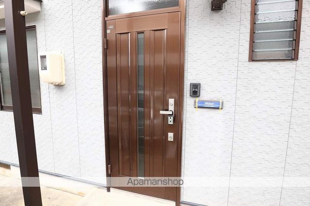 メゾニティの玄関写真