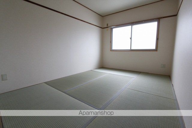コーポ仁井田ビルの内装写真