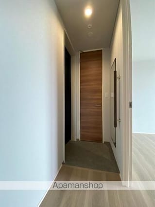 バルビゾン花園[2LDK/61.78m2]の玄関