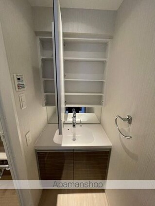 東京都中野区弥生町４丁目[1K/25.8m2]の洗面所