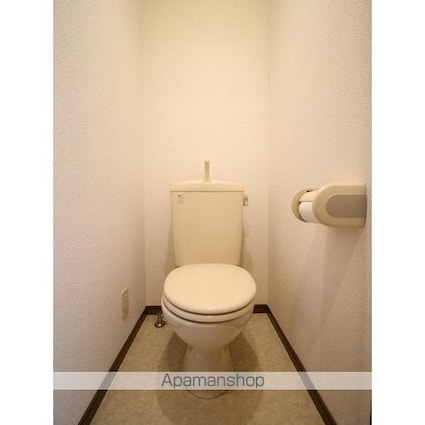 アンプルールフェールイル・ヴィラージュ[1K/22.35m2]のトイレ