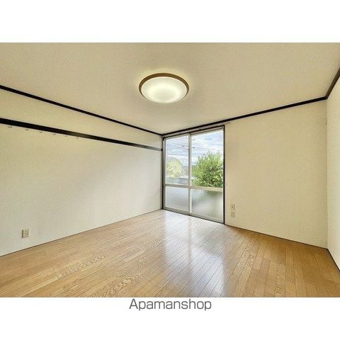 グリーンピース1の内装写真
