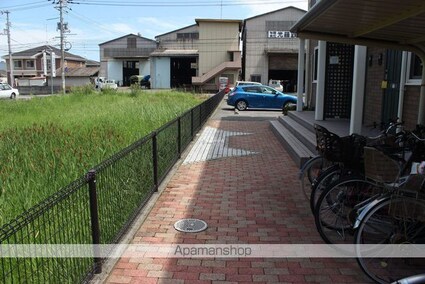 サンローズコート[2DK/50.8m2]の共用部1
