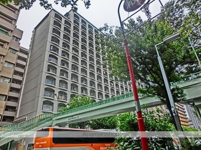 パークグレース新宿の外観写真
