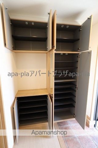 東武鉄道東上線 新河岸駅 徒歩20分 2階建 築11年の内装写真