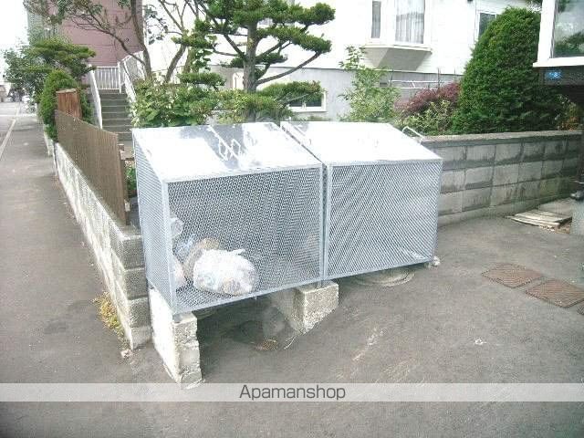 グラベラ月寒の内装写真