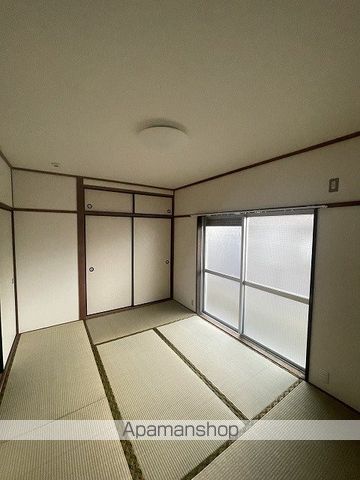尾崎マンションの内装写真
