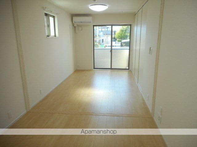 ADDRESS 211の内装写真
