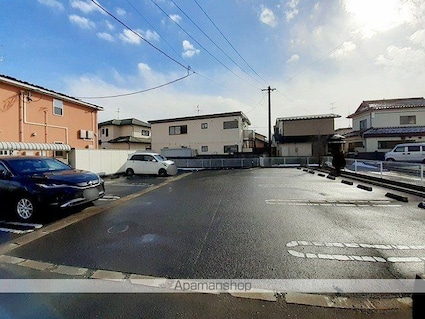 宮城県仙台市太白区中田７丁目[1LDK/43.8m2]の駐車場