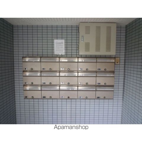 プロビデンス日比野の内装写真