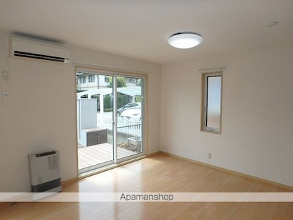 ＫＯＨＹＡ[3LDK/95.7m2]のリビング・居間