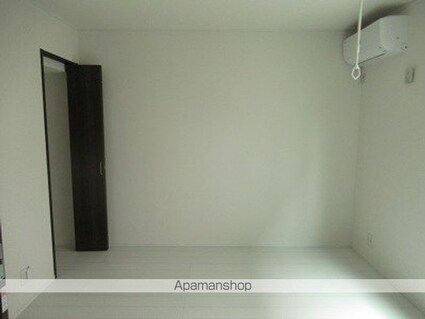 岩手県盛岡市高松２丁目[1K/26.98m2]のリビング・居間