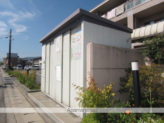 ライフコア上千田の玄関写真