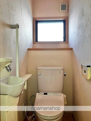 奥沢戸建[1SLDK/126.73m2]のトイレ