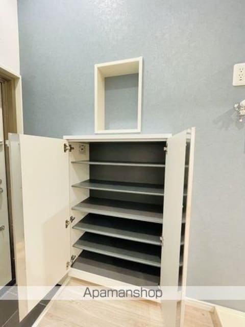 東京都中野区若宮２丁目[1R/17m2]の収納