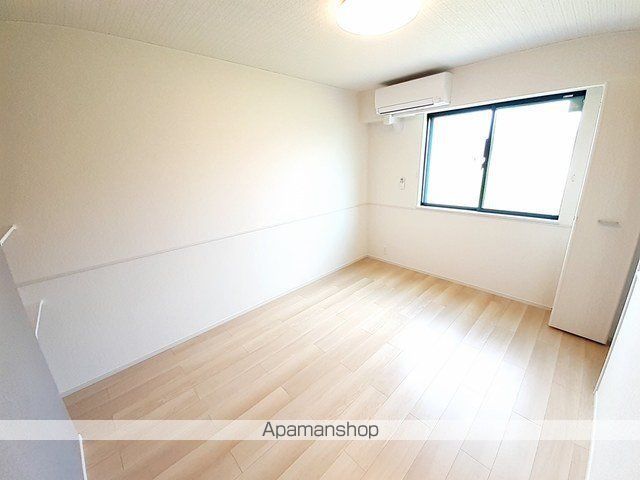 フレイムの内装写真